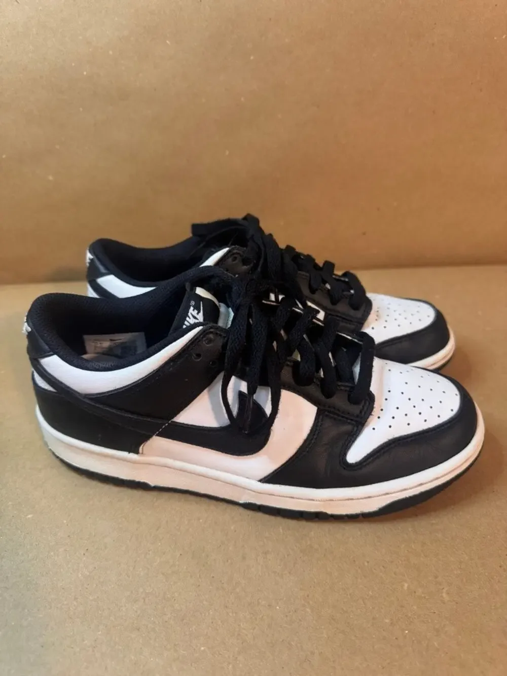 Nike Dunk Low Panda Black White Big Kids Youth Size 7Y Men’s 7 Women’s 8.5